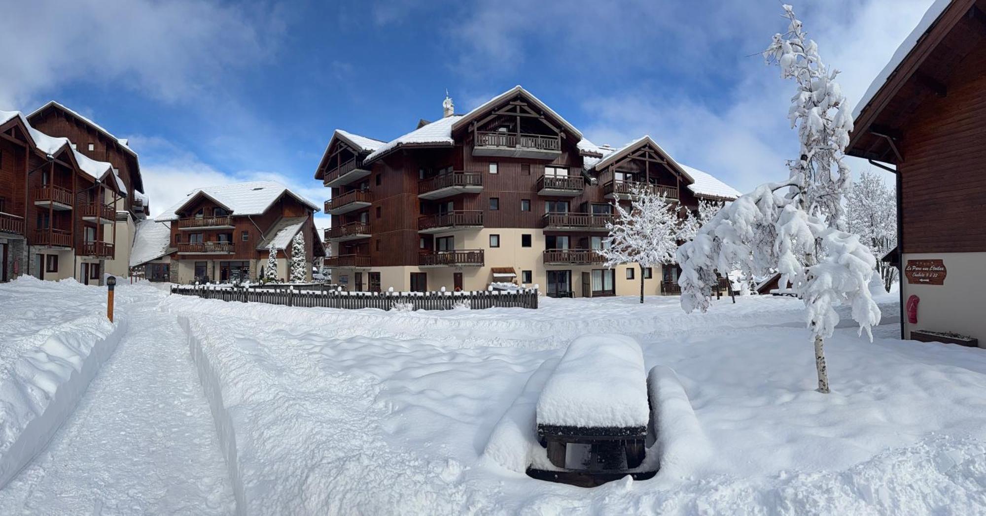 Апартаменти Puy St Vincent 1800 Au Pied Des Pistes Пюї-Сен-Венсан Екстер'єр фото