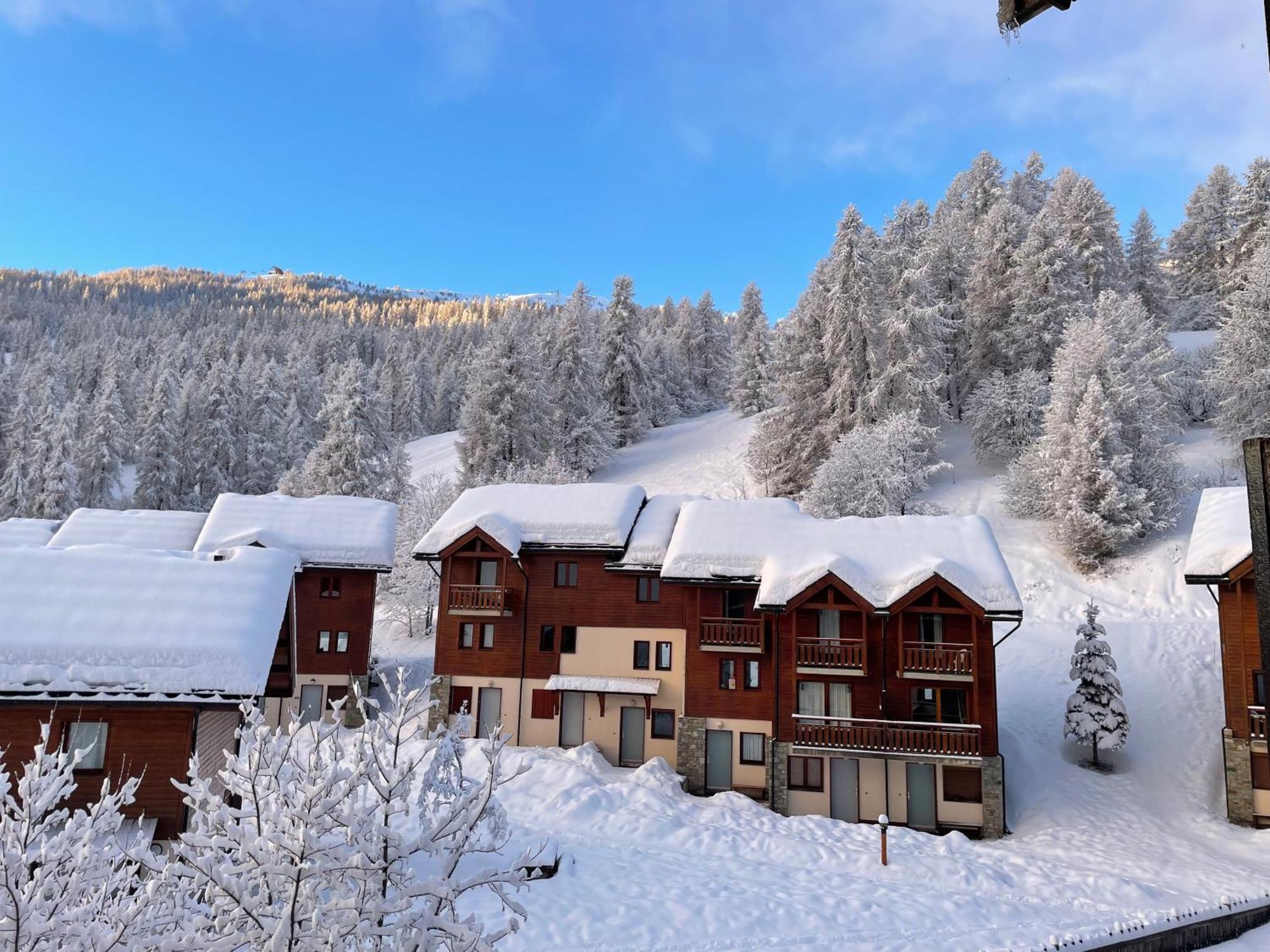 Апартаменти Puy St Vincent 1800 Au Pied Des Pistes Пюї-Сен-Венсан Екстер'єр фото