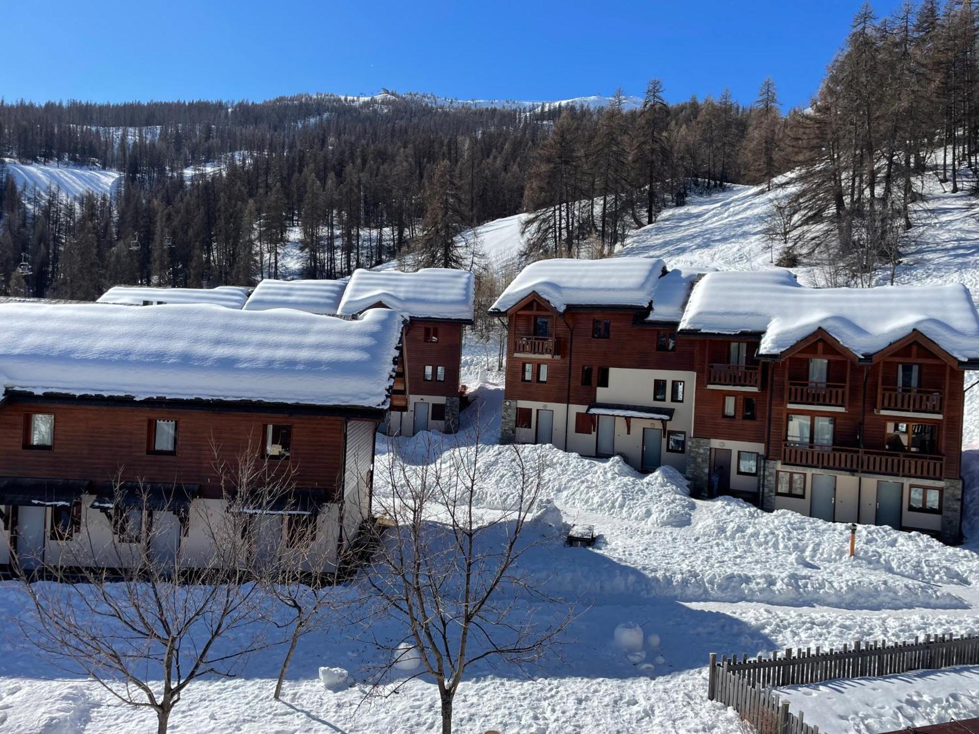Апартаменти Puy St Vincent 1800 Au Pied Des Pistes Пюї-Сен-Венсан Екстер'єр фото